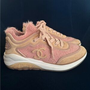 CHANEL Women's Pink Sneakers